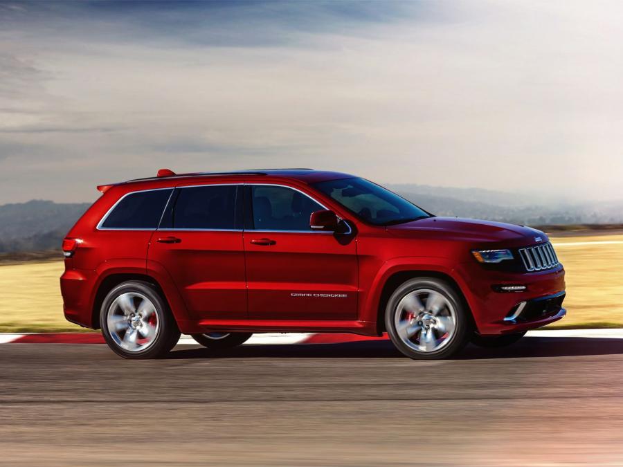  Jeep Grand Cherokee SRT 2013 года  (фото 13 из 16)